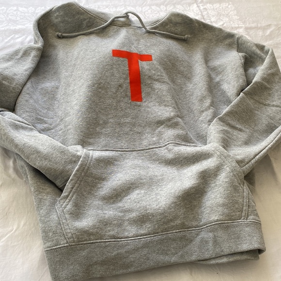 Tna oversize “T” hoodie with front pocket. Grey with Orange T logo. Size Small. - Picture 2 of 7